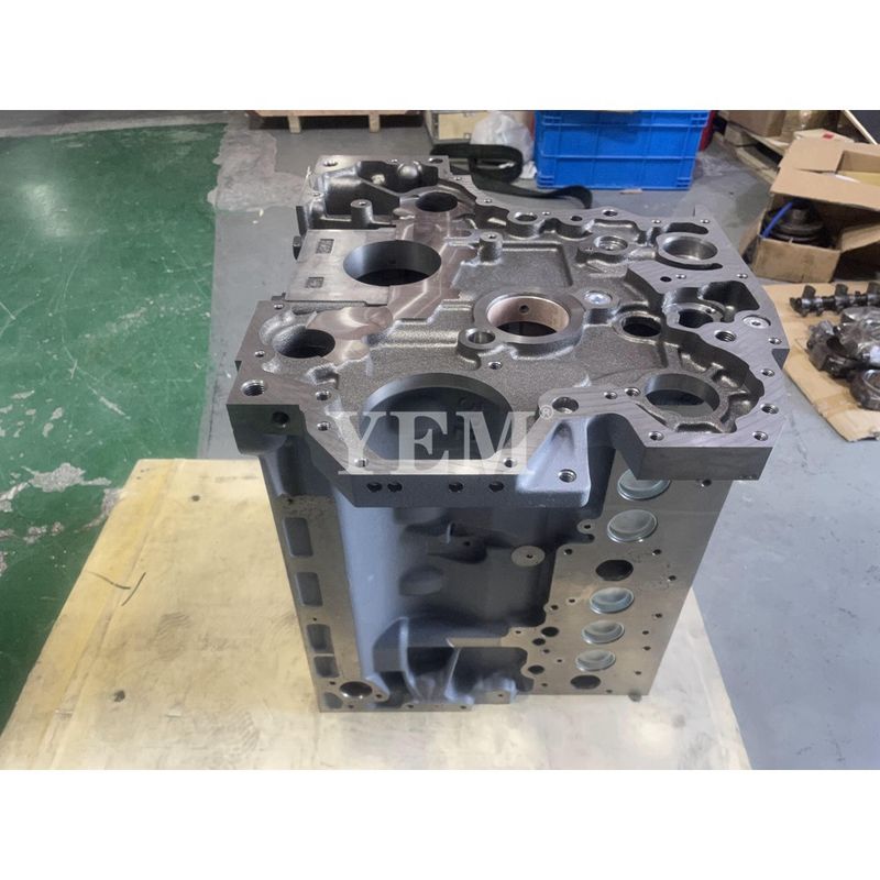 VOE20791246 Short Engine Cylinder Block For Volvo D4D D4D-EAE1 EC140B EC140CL